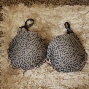 Grey Cheetah print bra with light pink bow